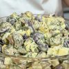 Настолько вкусно, что можно готовить каждый день: 2 новых салата на Новогодний стол